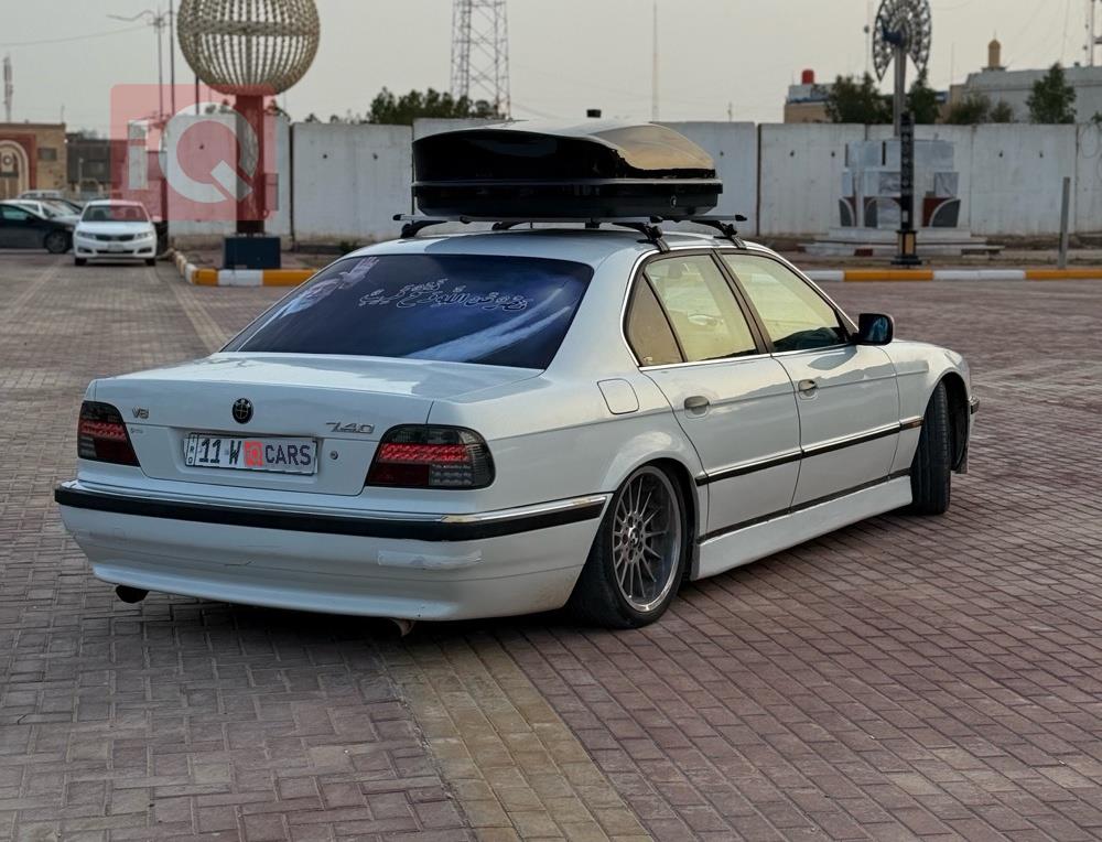 بي ام دبليو الفئة 7